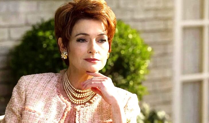 Carolyn Hennesy
