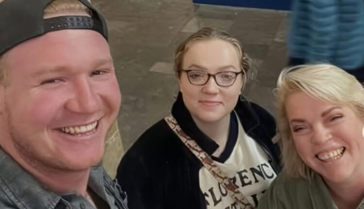 Paedon Brown, Savanah, and her mom, Janelle Brown in North Carolina – Instagram