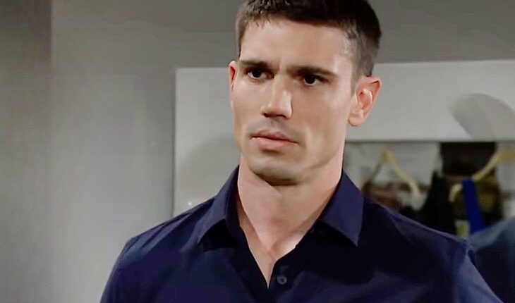 John Finn Finnegan (Tanner Novlan)