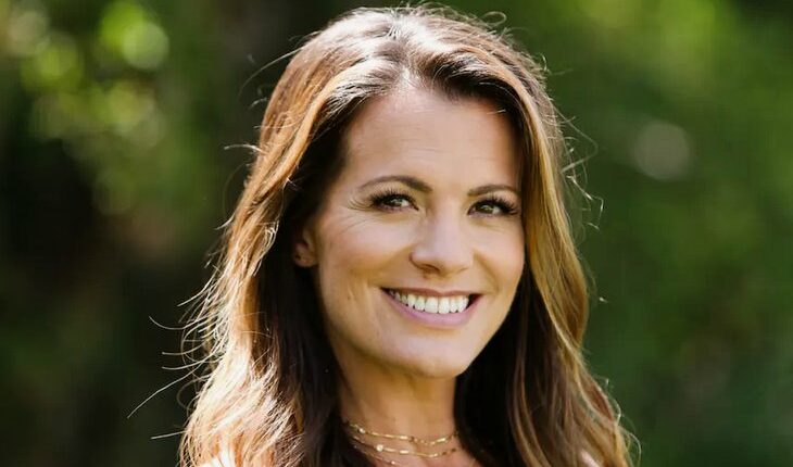 Melissa-Claire-Egan-