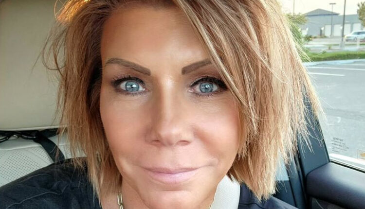 Sister Wives Star Meri Brown – Instagram