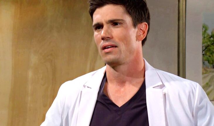 John Finn Finnegan (Tanner Novlan)