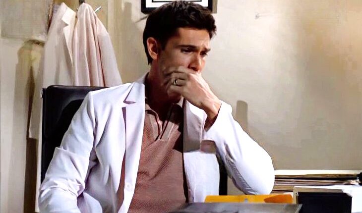 John Finn Finnegan (Tanner Novlan)