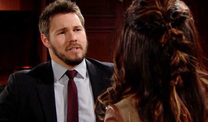 Liam Spencer (Scott Clifton)