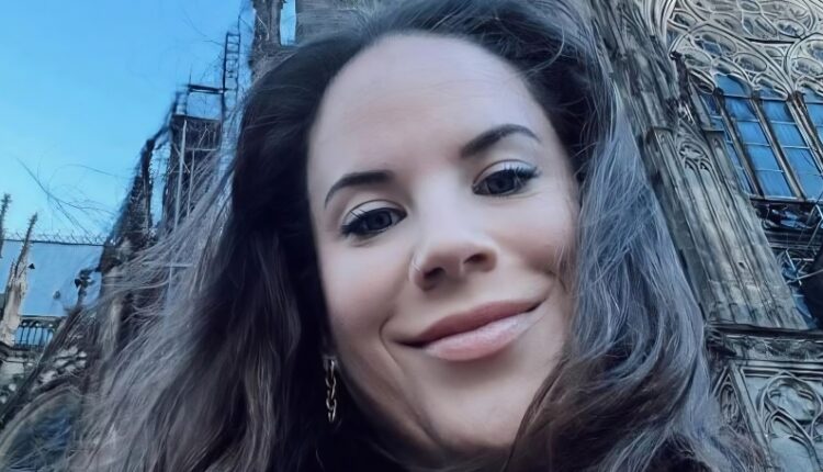 My Big Fat Fabulous Life Star Whitney Way Thore In The UK – Instagram