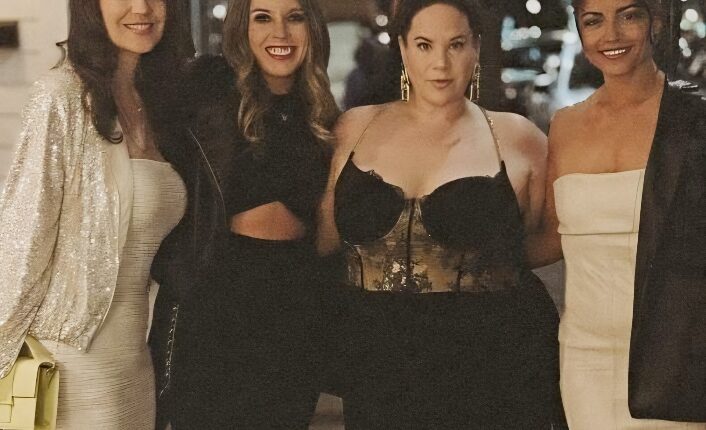 Whitney in her stunning dress – @whitneywaythore – Instagram