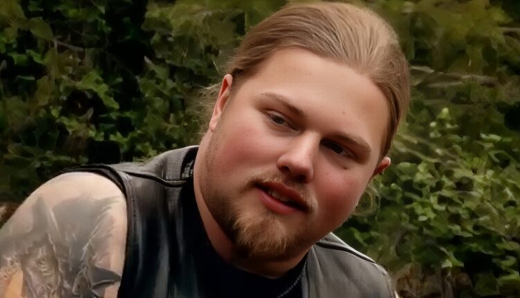 Alaskan Bush People Star Noah Brown – Discovery UK – YouTube