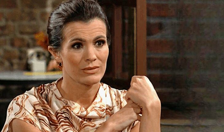 Chelsea Lawson (Melissa Claire Egan)