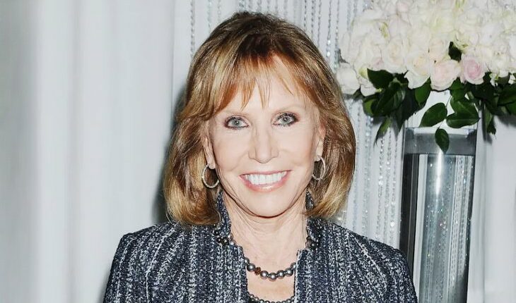 Leslie Charleson