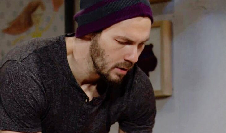 Liam Spencer (Scott Clifton)