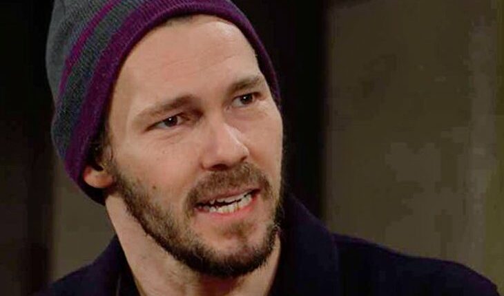 Liam Spencer (Scott Clifton)