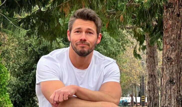 Scott Clifton