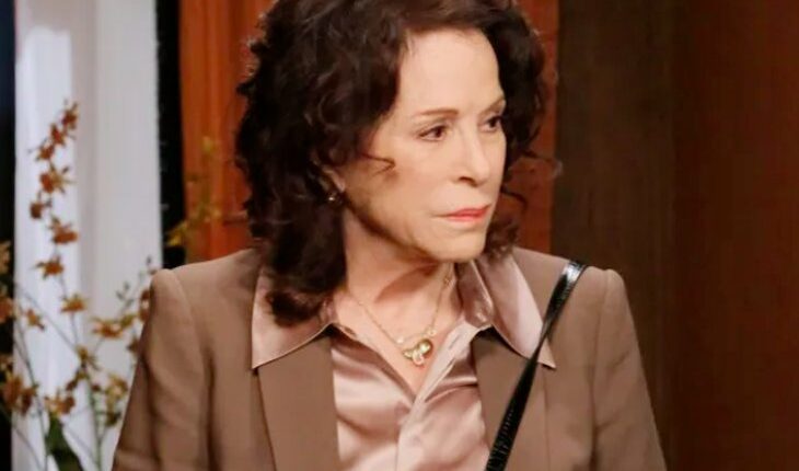 Vivian Alamain (Louise Sorel)