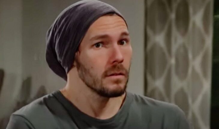 Liam Spencer (Scott Clifton)