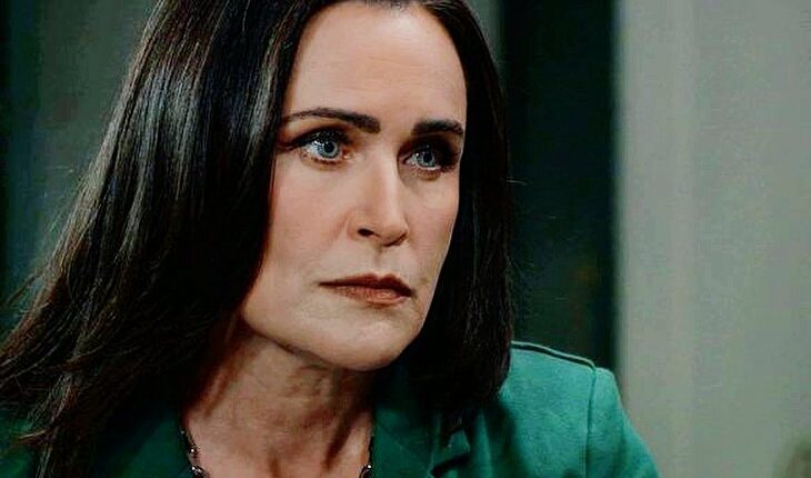 Lois Cerullo (Rena Sofer)