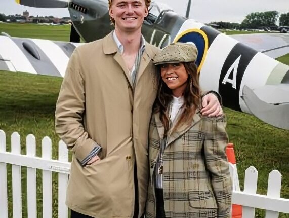Lola and Cassius at an airfield – @theyoungestyung – Instagram