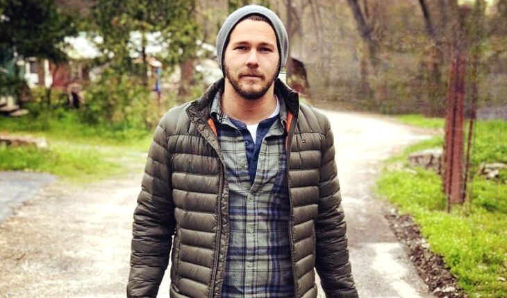 Scott Clifton