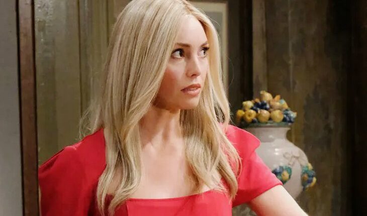 Gwen Rizczech (Emily O’Brien)