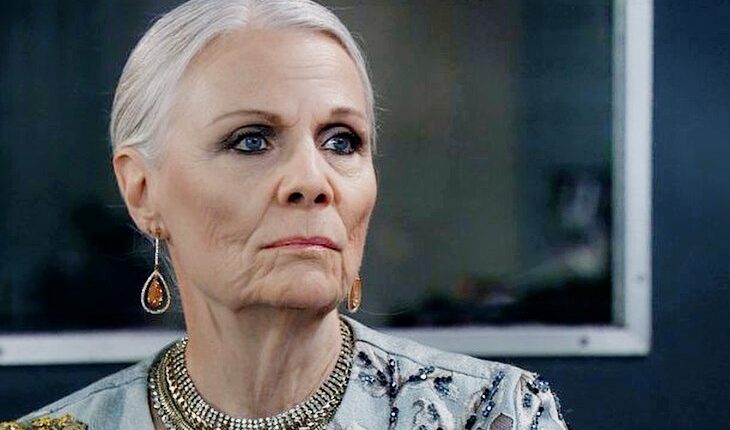 Tracy Quartermaine (Jane Elliott)