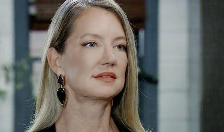Nina Reeves (Cynthia Watros