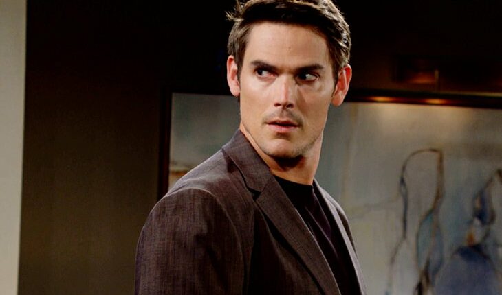 Adam Newman (Mark Grossman)