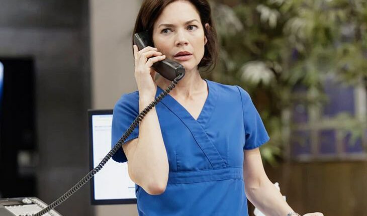 Elizabeth Webber (Rebecca Herbst)