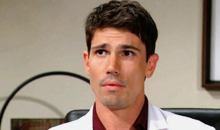 John Finn Finnegan (Tanner Novlan)