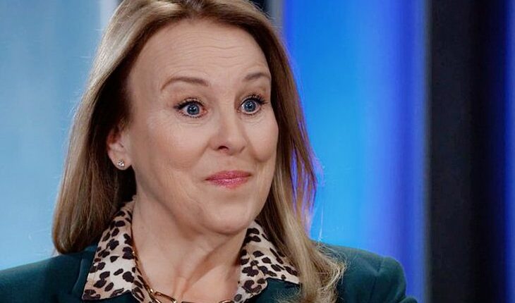 Laura Spencer (Genie Francis)