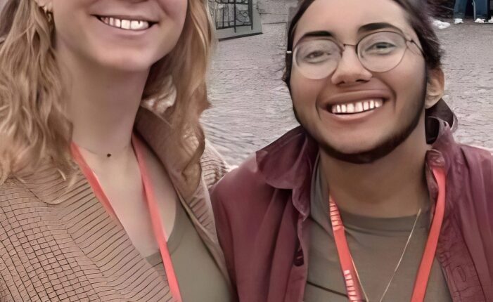 Gwen and Bea via CryptographerDue6746 – Reddit