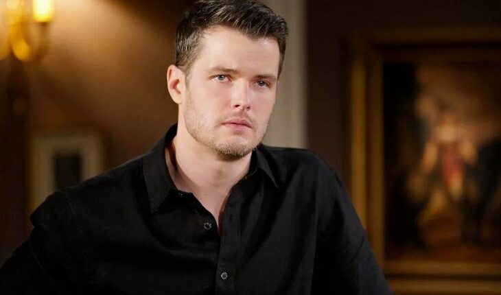 Kyle Abbott (Michael Mealor)