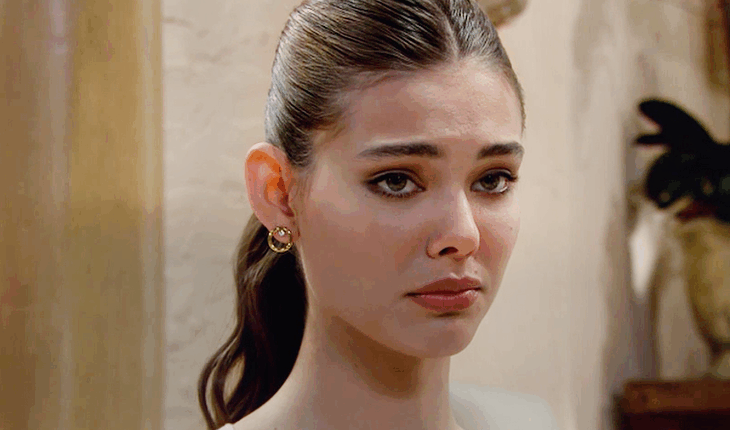 Electra Forrester (Laneya Grace)