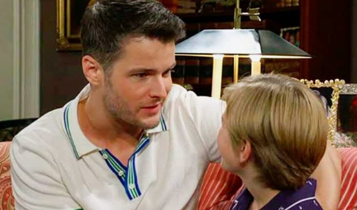 Kyle Abbott (Michael Mealor)