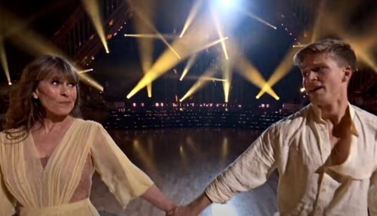Terri Magically Appeared On Stage – DWTS – YouTube