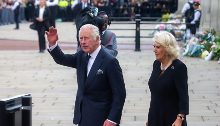 Charles and Camilla are the public power only – ITV – YouTube