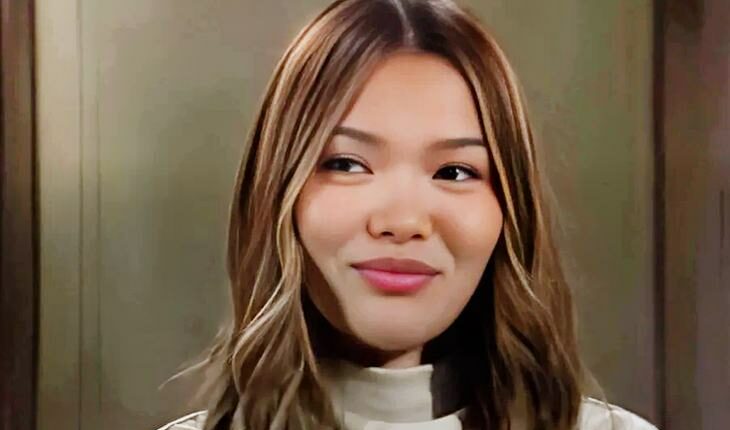 Luna Nozawa (Lisa Yamada)