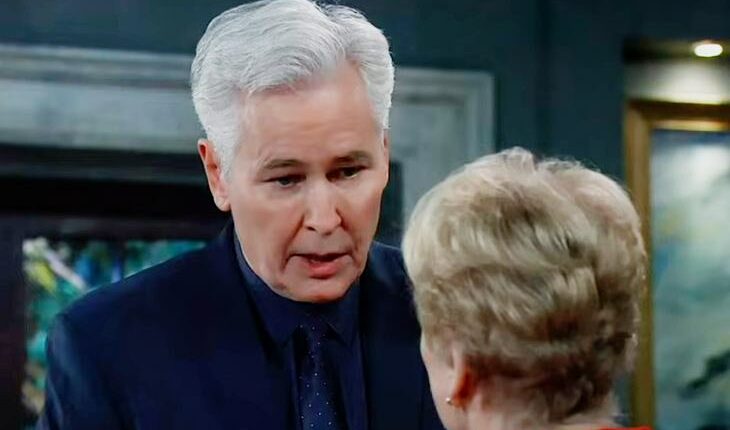 Martin Grey (Michael E. Knight)