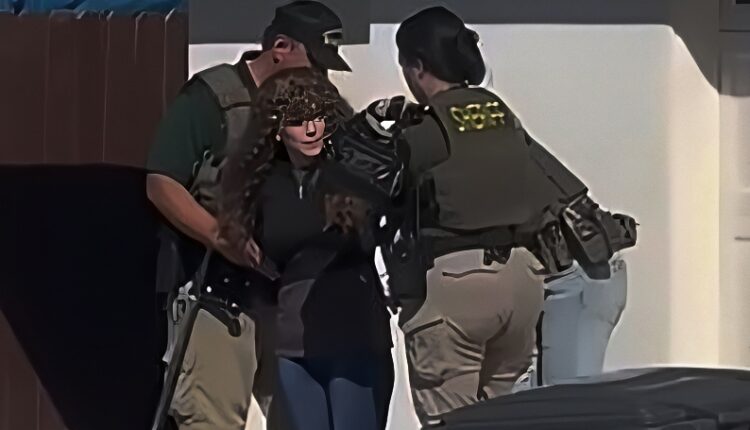 True Crime Suspect Ashlee Buzzard odd act on her daughter Melodee Buzzard – News Nation – YouTube