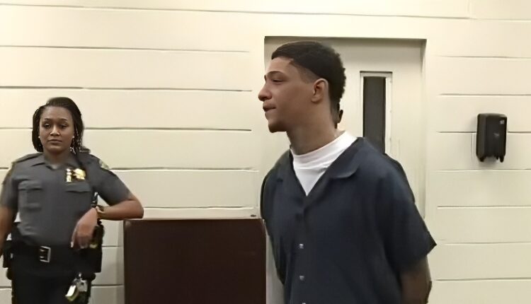 Groves seemed very casual in court – WWLTV – YouTube