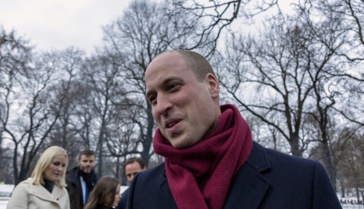 Oslo,-,February,01:,William,,Duke,Of,Cambridge,Greets,Fans