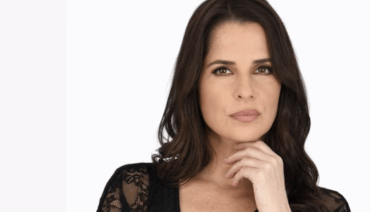 Kelly-Monaco (1)