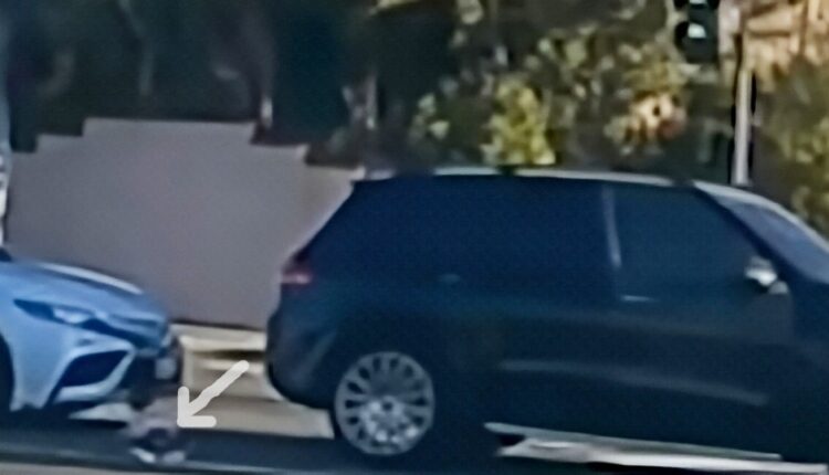The black SUV, the baby and the car behind – via ABC7 – YouTube