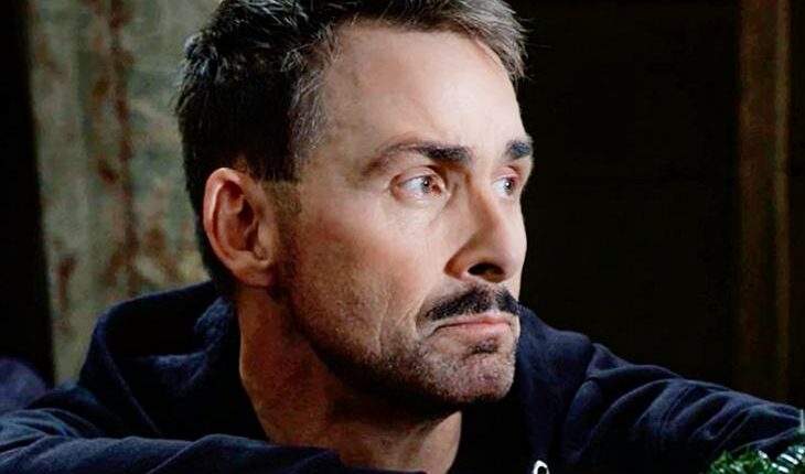 Valentin Cassadine (James Patrick Stuart)