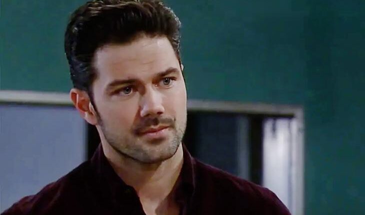 Nathan West (Ryan Paevey)