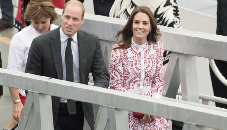 Vancouver,,Canada,,09.25.2016,The,Duke,And,Duchess,Of,Cambridge,Arrive