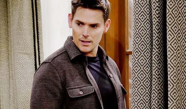 Adam Newman (Mark Grossman)