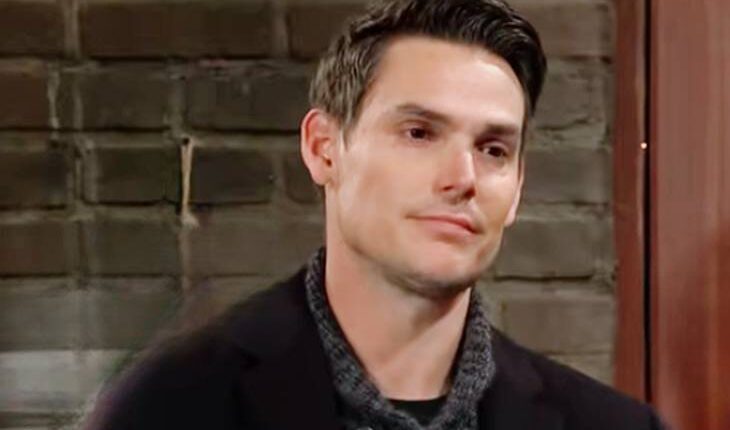 Adam Newman (Mark Grossman)