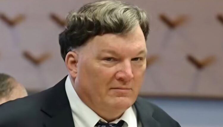 Gilgo Beach Serial Killer Suspect Rex Heuermann – Via Grizzly True Crime – YouTube