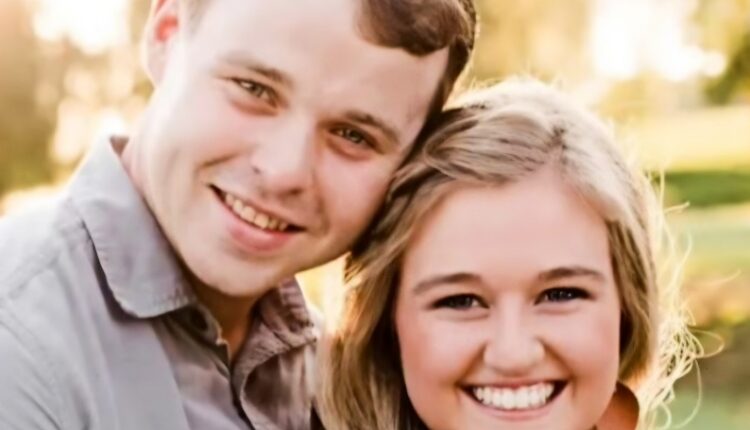 Kendra Duggar and Jospeh Duggar Via Without a Crystal Ball – YouTube