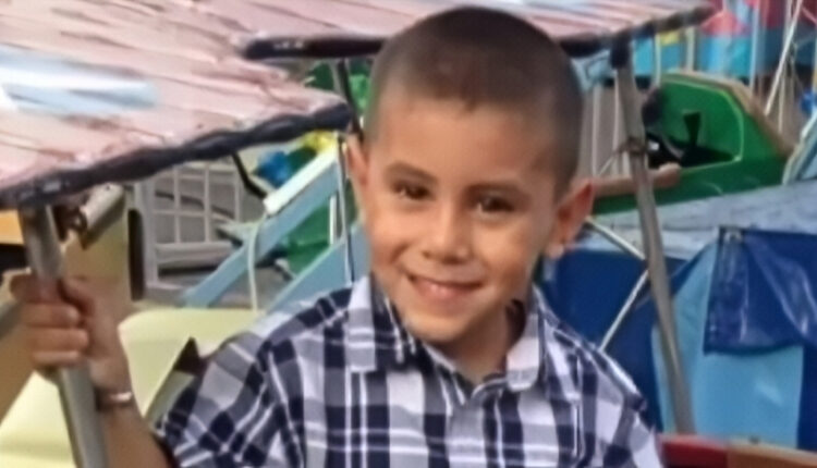 4-Year-Old Salvador Esparza III was shot 10 years ago – CBS LA – YouTube