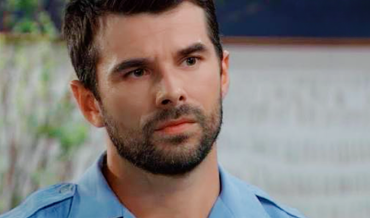 Harrison Chase (Josh Swickard)